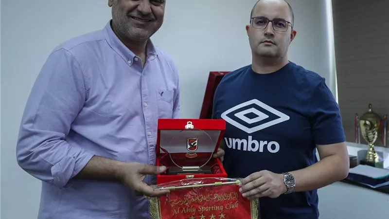 الأهلي يُوجه الشكر للإسباني دانيال جوردو مدرب فريق كرة اليد