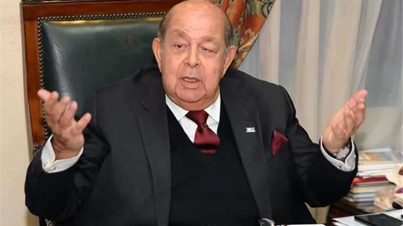 رجال الأعمال والوزراء يبحثون سبل دعم الحكومة للمشاريع الصغيرة والمتوسطة