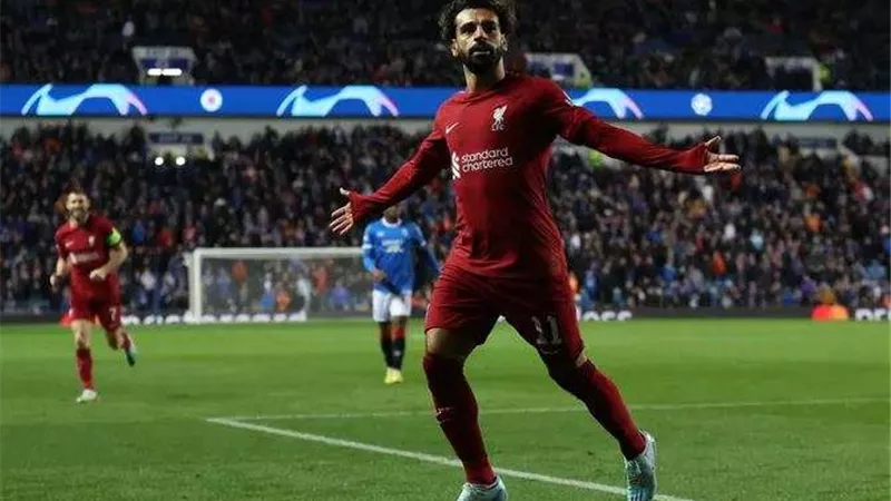 6 دقائق و12 ثانية.. محمد صلاح يسجل أسرع هاتريك في دوري أبطال أوروبا