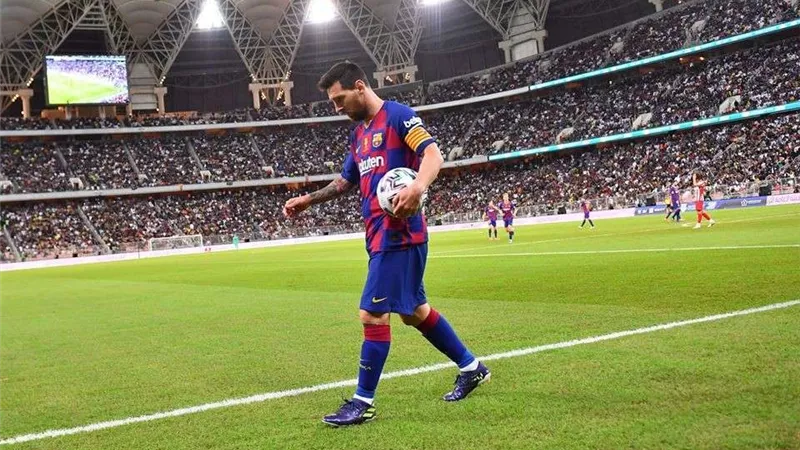 الصحف الإسبانية تتحسر على سقوط البارسا