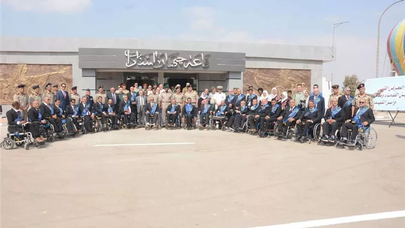 القوات المسلحة تنظم معرضاً لإبداعات المحاربين القدماء بمناسبة الاحتفال بالذكرى التاسعة والأربعين لنصر أكتوبر