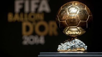 فرانس فوتبول: محمد صلاح ضمن 5 مرشحين للفوز بالكرة الذهبية