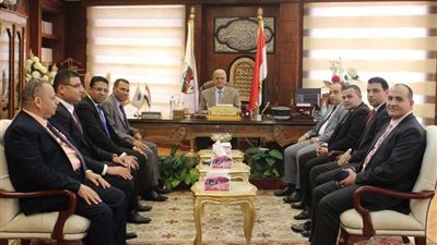 رئيس النيابة الإدارية يستقبل وفدًا من مستشاري كفر الشيخ
