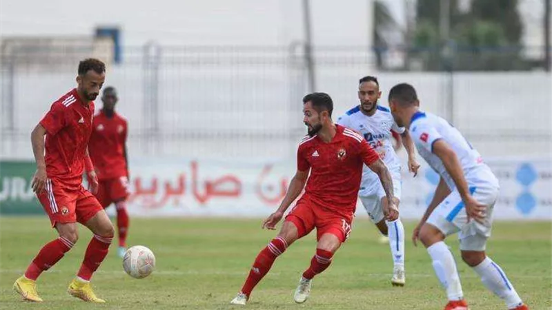 محمد شريف يقود هجوم الأهلي أمام اتحاد المنستيري