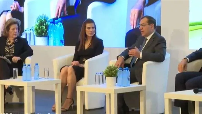 وزير البترول:: توفير التمويل ضرورة للاستفادة من موارد غاز المتوسط وتأمين الطاقة لأوروبا