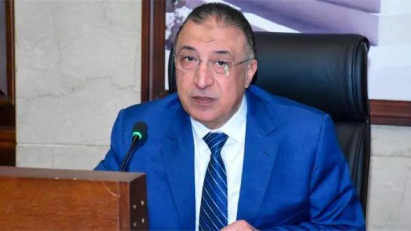 طقس سيئ وأمطار رعدية.. محافظ الإسكندرية يكشف حقيق تأجيل الدراسة غدًا