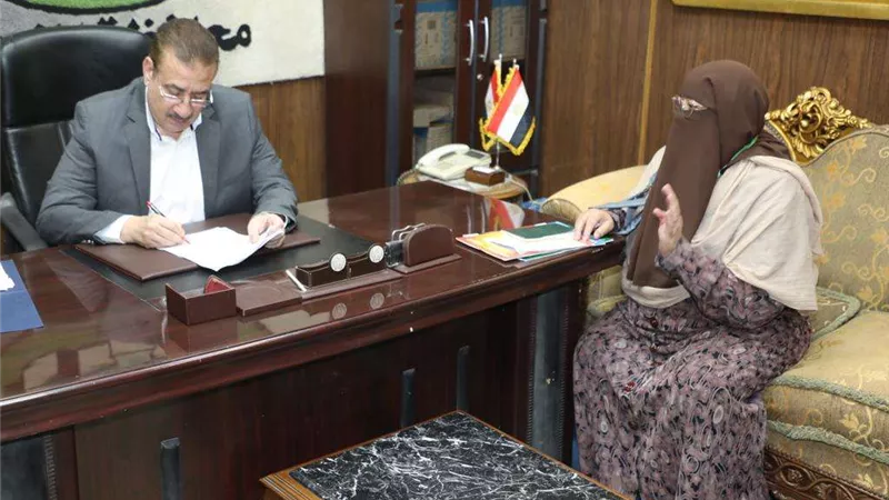 لتلبية مطالبهم.. محافظ المنوفية يواصل لقاءاته اليومية مع المواطنين