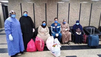 شفاء وخروج مسنة 83 عاما من مستشفى بنها التعليمي