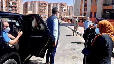 بسبب مواقفه.. السوشيال ميديا توثق إنسانية الرئيس بـ
