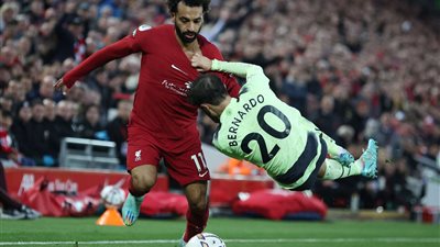 حساب البريميرليج يداعب متابعيه بصورة لـ صلاح وبرناردو سيلفا.. تعليقك ايه؟