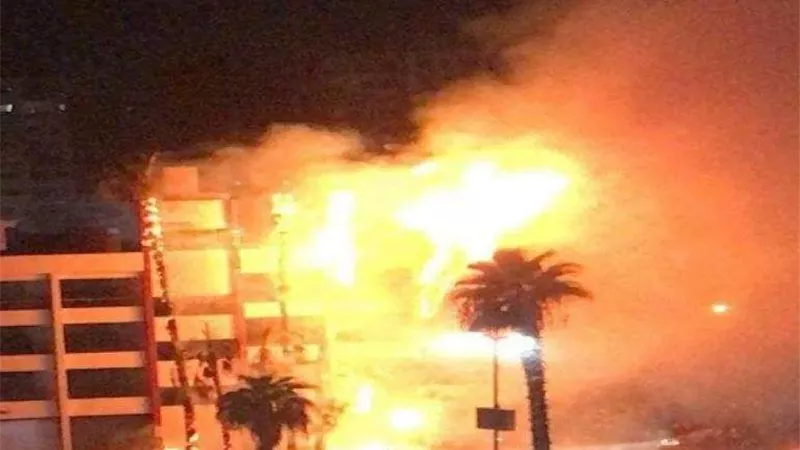الحماية المدنية تخمد حريقا في أشجار نخيل بشارع فيصل