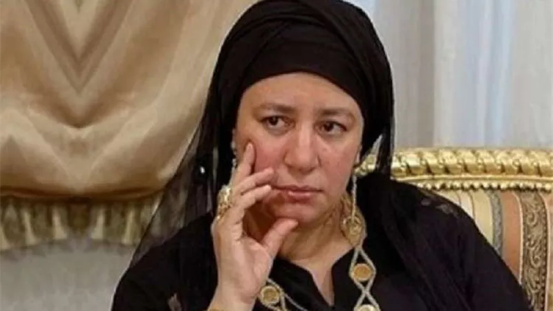 أحمد كمال يفجر مفاجأة حول قرار اعتزال عبلة كامل الفن.. فيديو