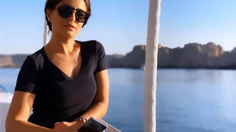 منة فضالي تستأنف تصوير فيلم زنزانة 7.. تفاصيل