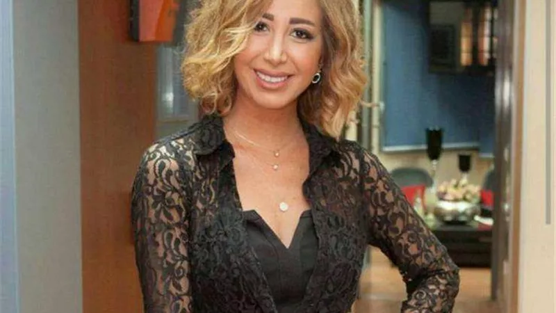 بعد حجزها بمصحة نفسية..  هند رضا تدعم شيرين عبد الوهاب: هترجعى أقوى من الأول