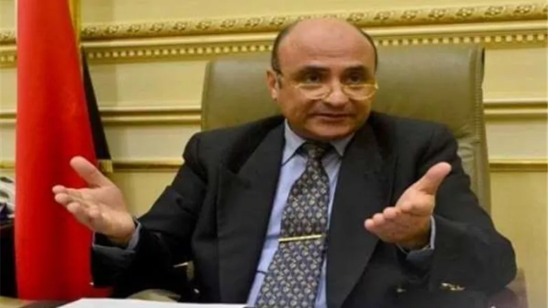 أعضاء النيابة الإدارية الجدد يؤدون اليمين القانونية أمام وزير العدل