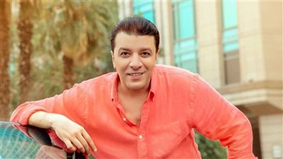 بعد توليه منصب النقيب.. مصطفي كامل يستدعى هاني شاكر