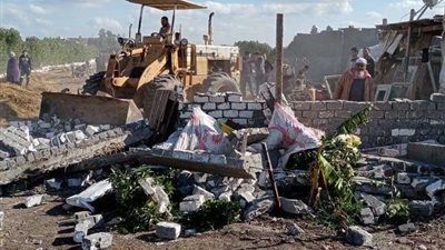 حملة موسعة لوقف حالات البناء المخالف والتفتيش على المخابز بالفيوم