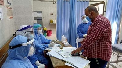 مستشفى النيل بشبرا تعلن شفاء 10 حالات جديدة من كورونا