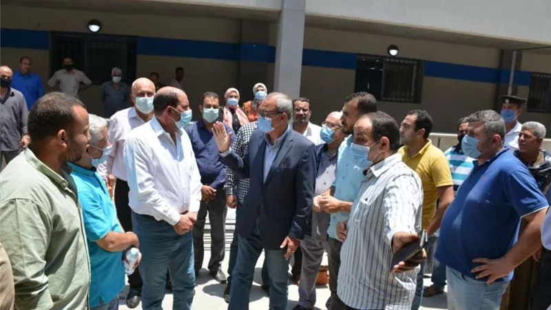 محافظ القليوبية يشهد إطلاق التيار الكهربائي بمستشفى كفر شكر المركزي تمهيدًا لافتتاحها