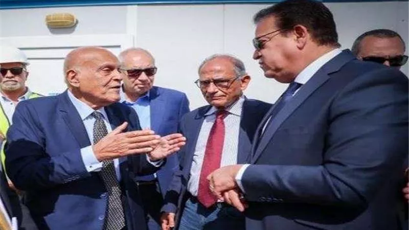 وزير الصحة يتفقد إنشاء مؤسسة مجدي يعقوب في 6 أكتوبر