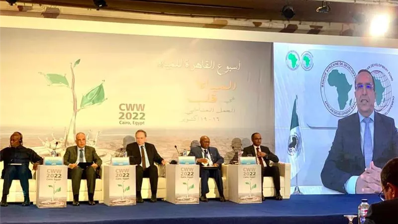 نائب وزير الإسكان لشئون البنية الأساسية يشارك في فعاليات أسبوع القاهرة للمياه بنسخته الخامسة