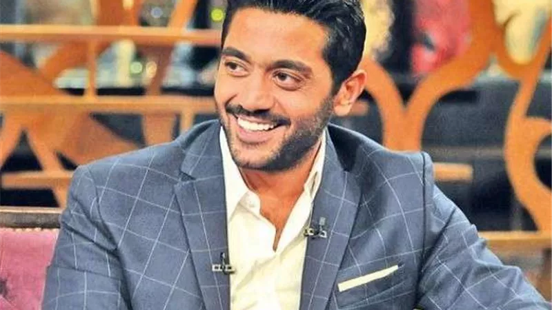 شاهد.. أحمد فلوكس يفاجئ جمهوره بلوك جديد