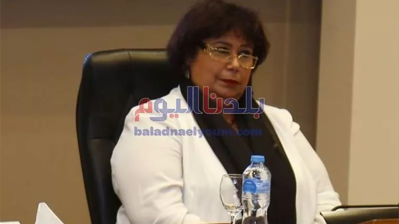 وزيرة الثقافة تعتمد برنامج عودة فتح المتاحف وفقًا لضوابط وقائية