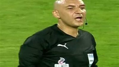 أرقام الإسماعيلي مع صافرة محمد عادل قبل قمة الأهلي اليوم