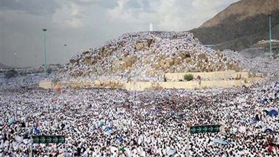 تعرف باليوم والتاريخ على موعد وقفة عرفات وأول أيام عيد الأضحى المبارك فلكيًا