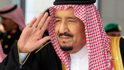 رسائل حب لخادم الحرمين الشريفين.. موعد تجديد البيعة للملك سلمان 1444