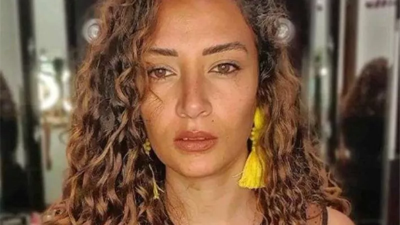 ياسمين غيث تكشف تفاصيل تعرضها للتحرش على يد أحد المدرسين.. فيديو