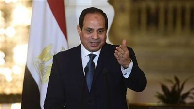السيسي : اللي انتوا شايفينه ده 25 ألف ساعة عمل بلا توقف