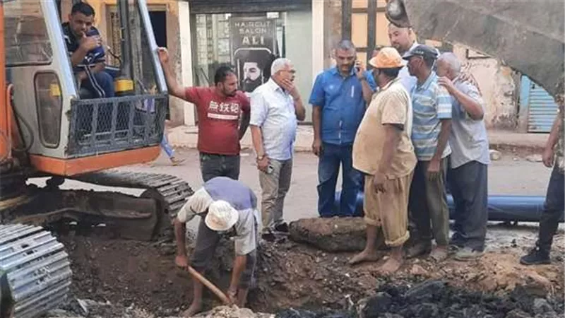 رئيس أشمون بالمنوفية يتفقد أعمال إحلال وتجديد شبكات المياه