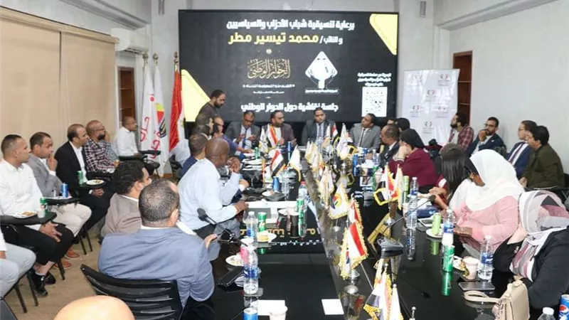 عودة الجماهير والمحليات تتصدران جلسة لقاء التنسيقية بشباب القاهرة