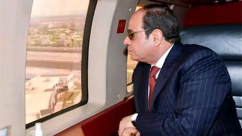 السيسي يتفقد سير الأعمال الإنشائية بالعاصمة الإدارية الجديدة