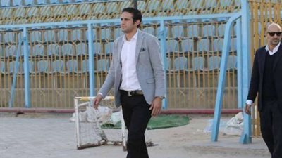 محمد فضل: اللجنة الخماسية تريد الرحيل لهذا السبب