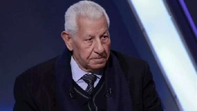إصابة مكرم محمد أحمد بجلطة في المخ ونقله إلى مستشفى العلمين