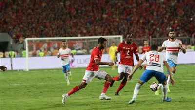 أبرزهم الكعبي ومدحت شلبي ..تعرف على معلقين مباراة السوبر المصري