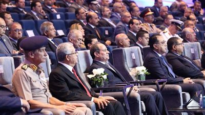 بالصور.. مشاركة أعضاء مجلس أمناء الحوار الوطني بجلسات اليوم الختامي للمؤتمر الاقتصادي