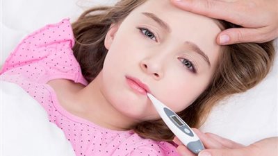 لا تظهر في القياس.. أسباب ارتفاع درجة حرارة الجسم داخليًا