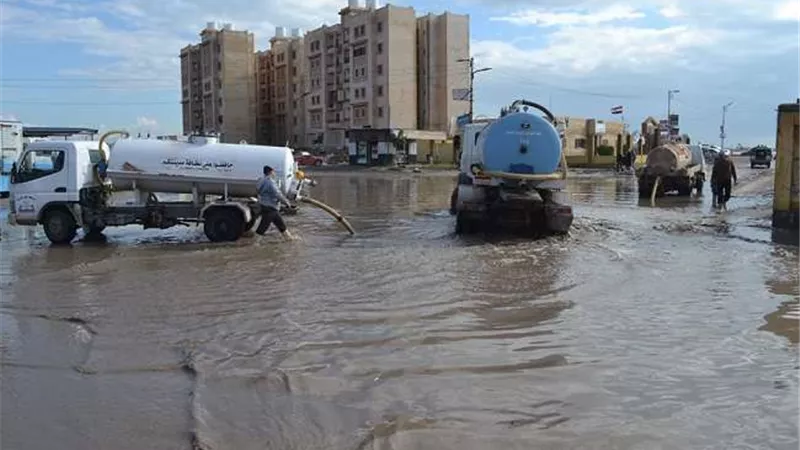 الشركة القابضة للمياه ترفع درجة الاستعداد بالمحافظات لمواجهة التقلبات الجوية