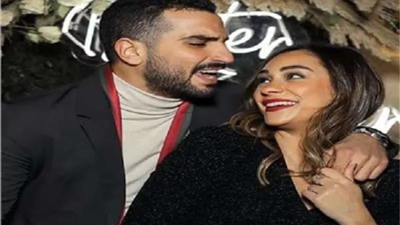 بالأسود.. زوجة محمد الشرنوبي تستعرض أناقتها من أحدث جلسة تصوير