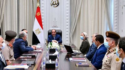 بعد توجيهات الرئيس.. خبير بترول: قرارات الحكومة تستجيب بعدم تحمل المواطن أعباء إضافية