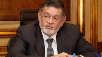 ثروت الخرباوي : الإرهابي الهارب جمال حشمت يتحالف مع كبار تجار المخدرات لتدمير الشباب