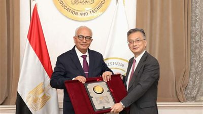 التعليم تطلق مشروع أنا المعلم لتحقيق مزايا مالية للمعلمين