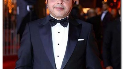 هنسيبلكم البطولة دي.. محمد هنيدي يهنئ مشجعي الأهلي بكأس السوبر
