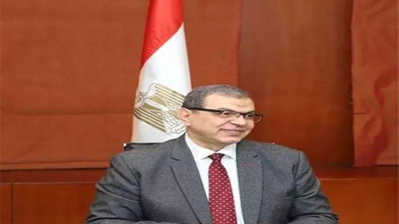 القوى العاملة: اتفاقية عمل جماعية يستفيد منها 140 عاملاً