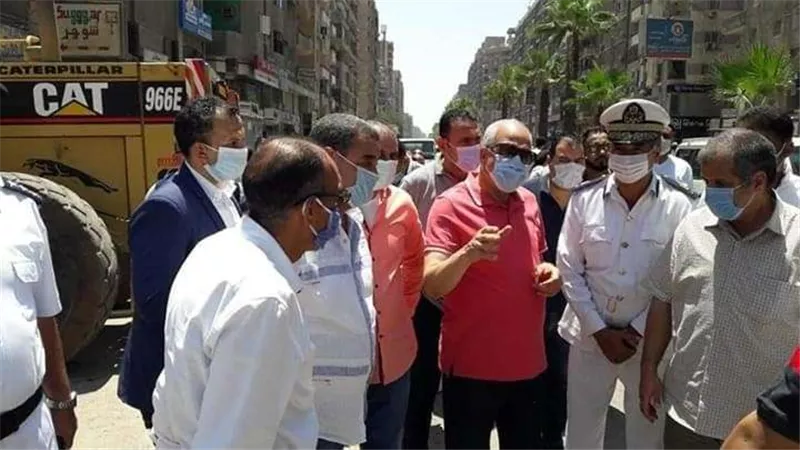 محافظ الجيزة يقود حملات إزالة عقارات مخالفة
