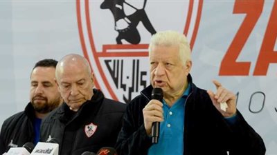 «خاص» مرتضى منصور يجتمع بفيريرا عقب عودة بعثة الزمالك من الإمارات