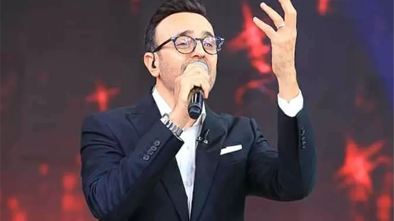 صابر الرباعى نجم الليلة من مهرجان الموسيقي العربية